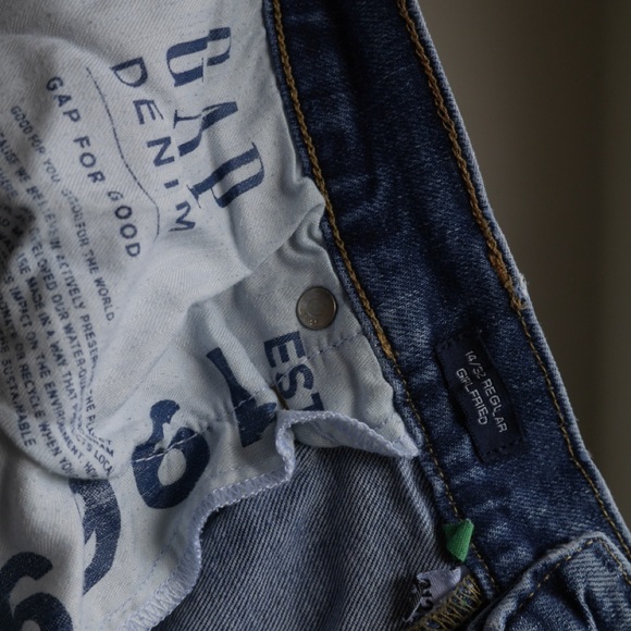 GAP denim girlfriend jeans, size 14/32 regular - Picture 4 of 4